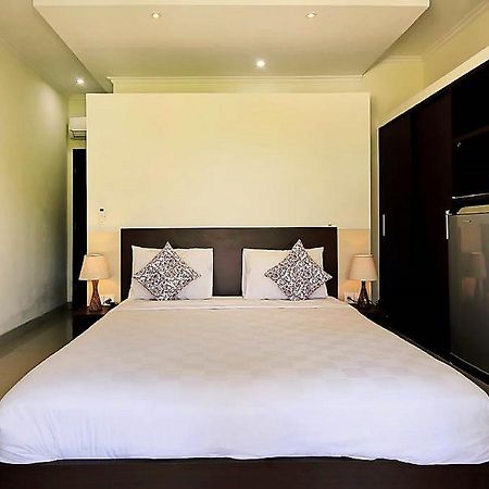 Indah Homestay Σεμινιάκ Εξωτερικό φωτογραφία