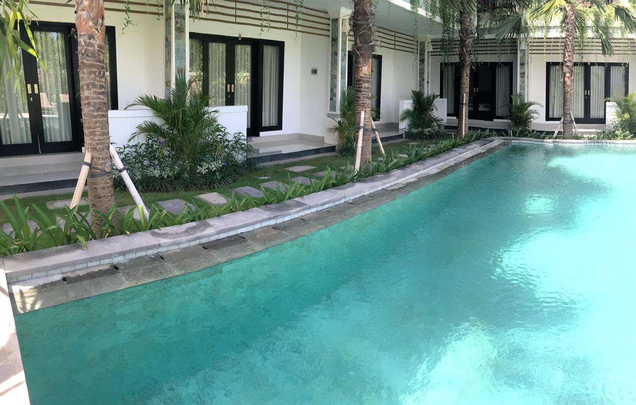 Indah Homestay Σεμινιάκ Εξωτερικό φωτογραφία