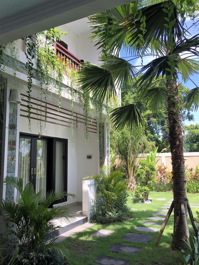 Indah Homestay Σεμινιάκ Εξωτερικό φωτογραφία