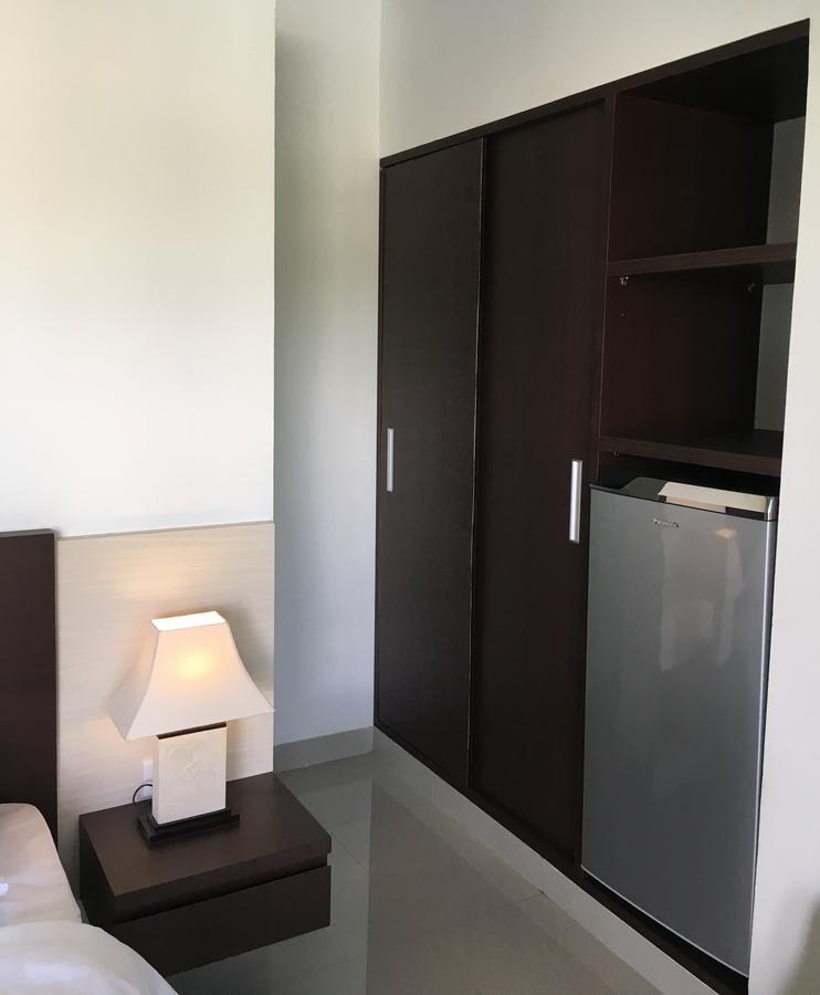 Indah Homestay Σεμινιάκ Εξωτερικό φωτογραφία