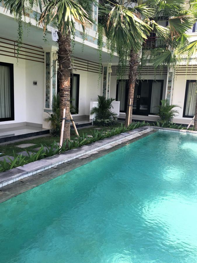 Indah Homestay Σεμινιάκ Εξωτερικό φωτογραφία